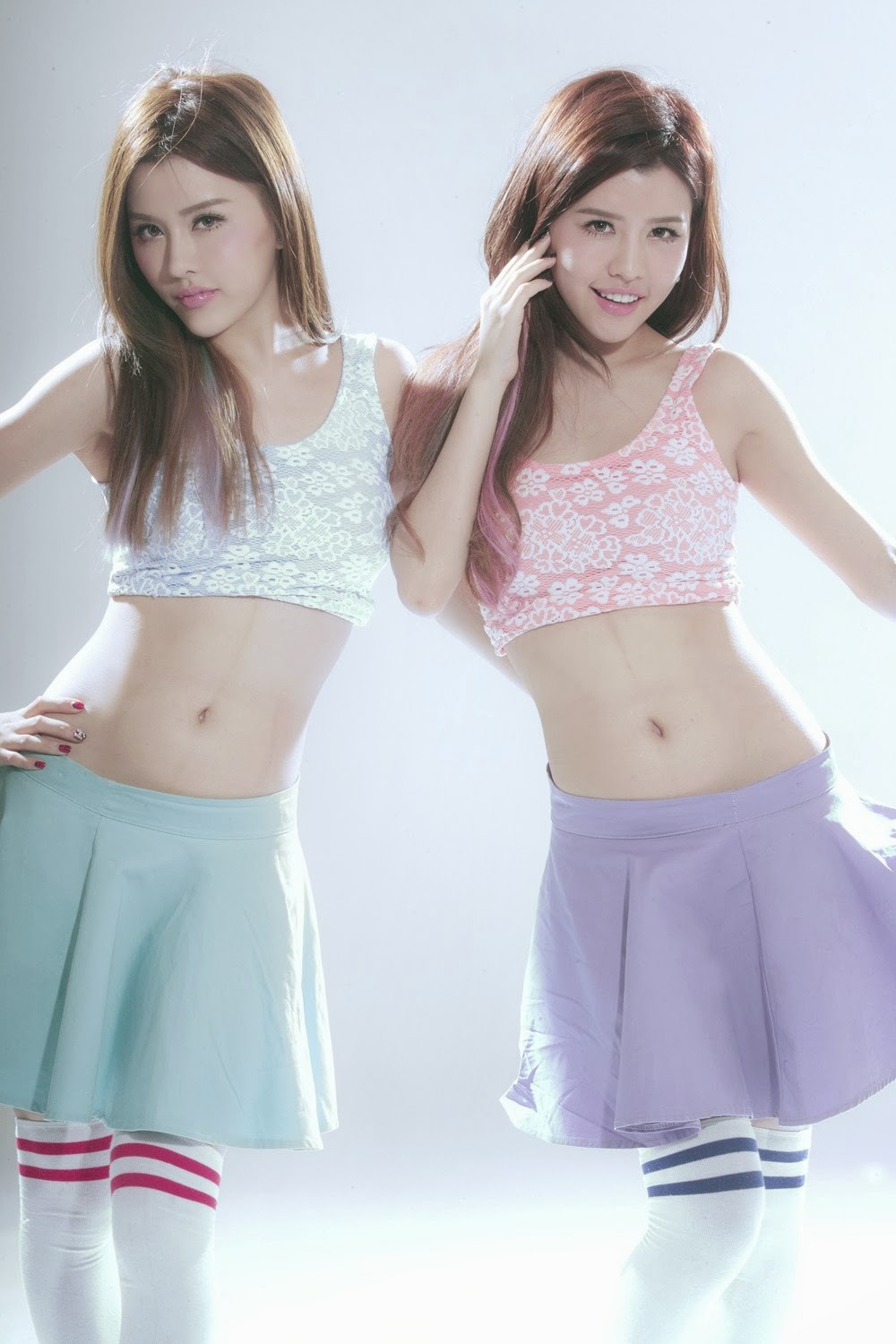 “白”氏雙胞胎女子BY2性感寫真 Miko、Yumi